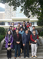 访问学者学生聚会: 「内地及台湾访问学者计划」访问学者与「内地及台湾学生研究培训计划」的学生与接待教授及中大学术交流（国内事务）同仁分享他们在中大的生活经验